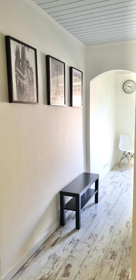 Cosy&White Apartment In Daugavpils Ngoại thất bức ảnh
