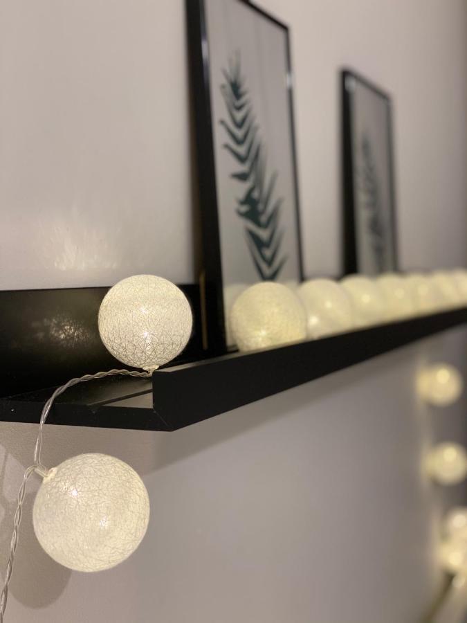 Cosy&White Apartment In Daugavpils Ngoại thất bức ảnh